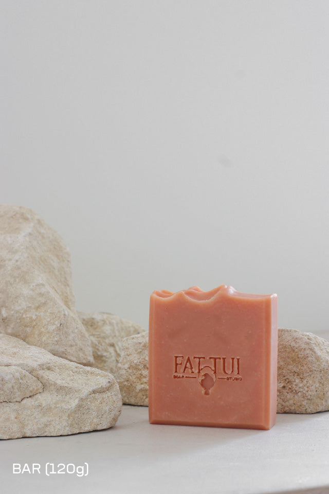 Fat Tui Soap Studio bar soap - Juniper and Red Clay - artisan soap with natural ingredients New Zealand