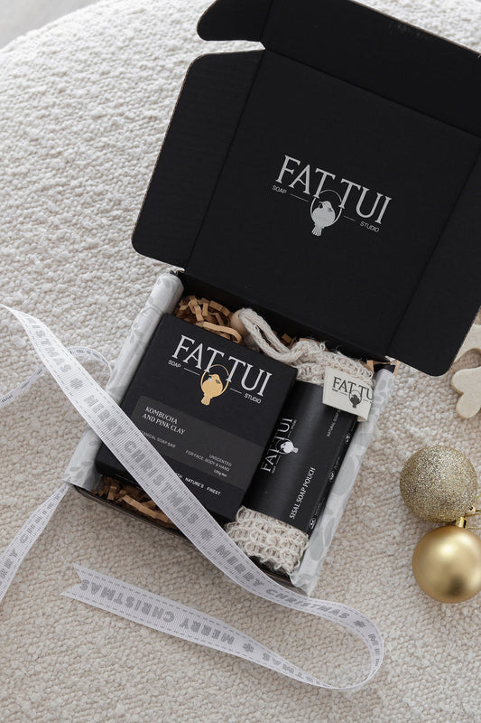 Gift Box: Bar & Soap Pouch