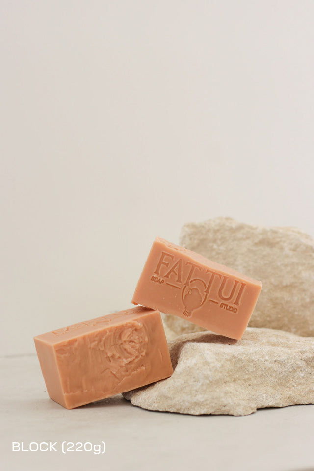 Fat Tui Soap Studio bar soap - Grapefruit, Geranium and Rose Clay - handmade botanical soap NZ